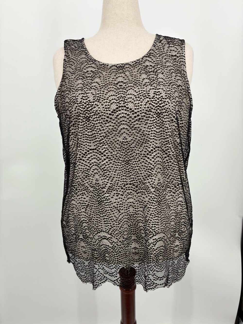 Chico's NWOT Deco Black Lace Overlay Tank, lined (3)